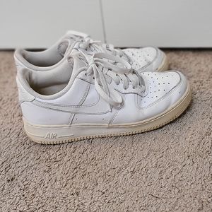 Nike Air Force 1s Size 8 (Women's)